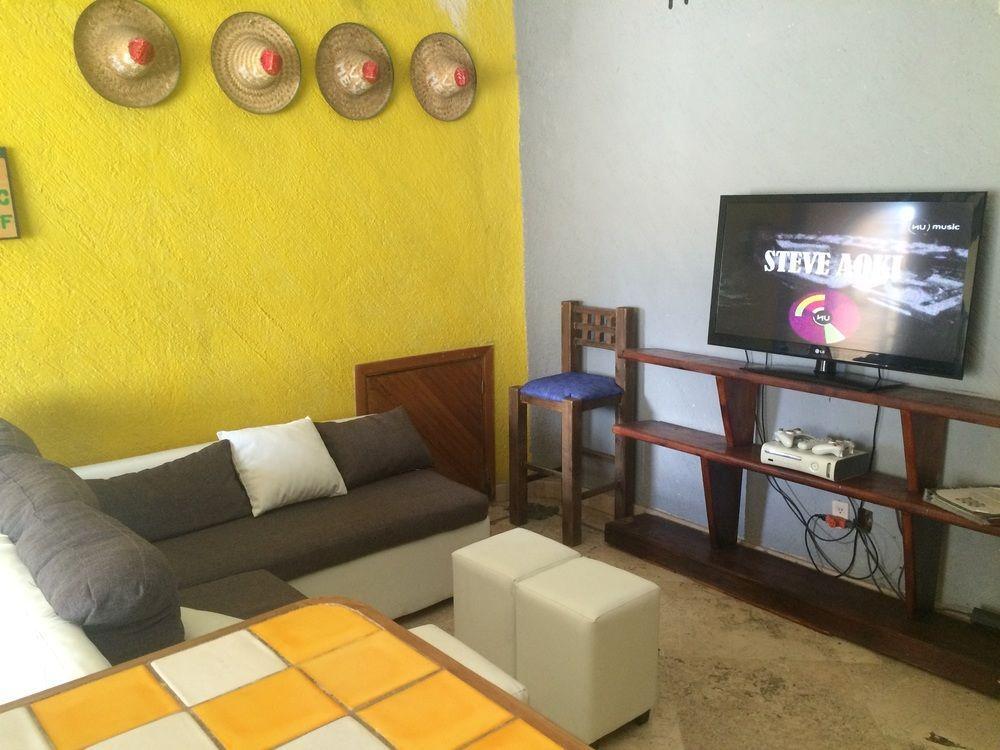 קאבו סן לוקאס Bajas Cactus Hostel מראה חיצוני תמונה