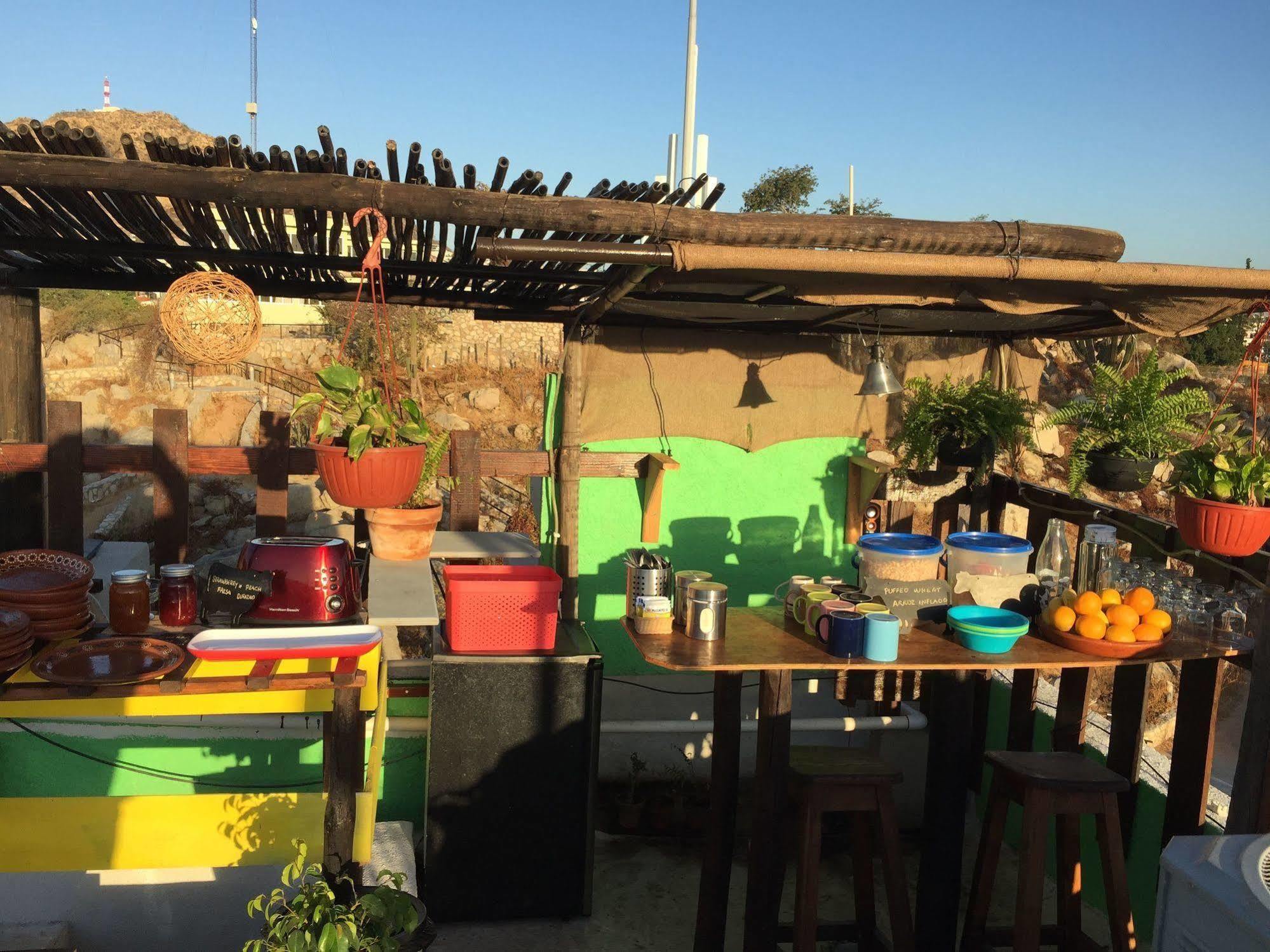 קאבו סן לוקאס Bajas Cactus Hostel מראה חיצוני תמונה